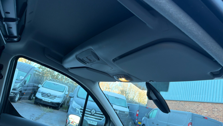 Ford Transit Connect 250 L2 Diesel 1.5 EcoBlue 100ps Limited Van